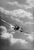 Asisbiz Gun camera footage from RAF 609Sqn PO Miller showing a He 111 being hit 1940 IWM CH1830