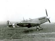 Asisbiz Spitfire MkVc RAF 609Sqn Jean Offenberg DFC AB188 Engalnd 1941 01