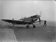 Asisbiz Spitfire MkIX RAF 64Sqn SHA at Fairlop airfield in Essex 2 Nov 1942 IWM CH7730