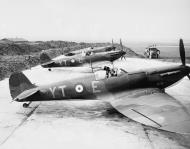 Asisbiz Spitfire MkIa RAF 65Sqn YTD K9907 sd by Bf 109 Dover SLdr Cooke KIA 8th Jul 1940 01