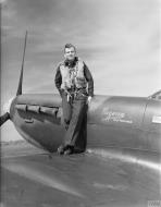 Asisbiz Spitfire MkVc RAF 91Sqn DLZ Nigeria Oyo Province AB216 Sqn Ldr RW Oxspring at Hawkinge Kent IWM CH5444