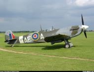 Asisbiz Airworthy Spitfire warbird LFVb RCAF 402Sqn AEA EP120 01