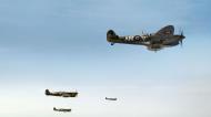 Asisbiz Spitfire MkVbTrop RCAF 417Sqn ANV ANW ANH ANU over Tunisia Apr 1943 IWM TR8286