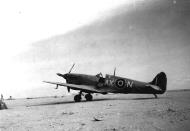 Asisbiz Spitfire MkVbTrop SAAF 1Sqn AXN ER214 Tunisia 1943 02