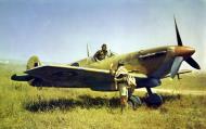 Asisbiz Spitfire LFVb SAAF 40Sqn WRR Aboukir filter F24 camera EP688 Sicily 1943 04