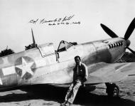 Asisbiz Spitfire MkIX USAAF 12AF 31FG LtCol Frank A Hill CO 31FG Jan 1944 01