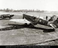 Asisbiz Spitfire MkVb USAAF 12AF 31FG309FS WZY Norm Thompson BM635 Operation Jubilee Dieppe France 1942 02