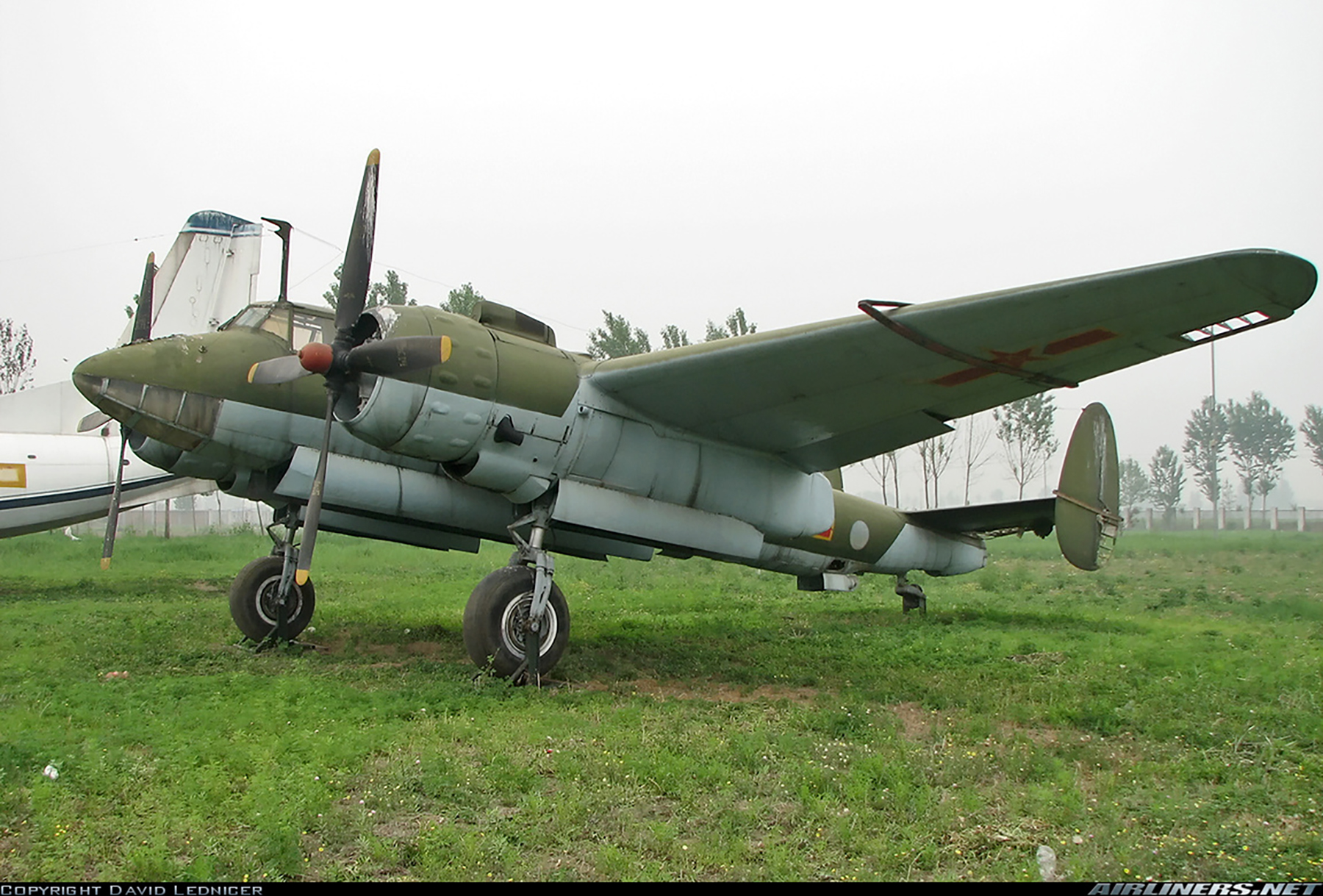 Ю ту 2. Ту 2 Туполева. Ту-2 бомбардировщик. Ту-2 пикирующий бомбардировщик. Ту-2 Монино.