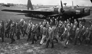 Asisbiz Aircrew RNZAF 75Sqn group photo of airmen who flew with the squadron return from a mission 01