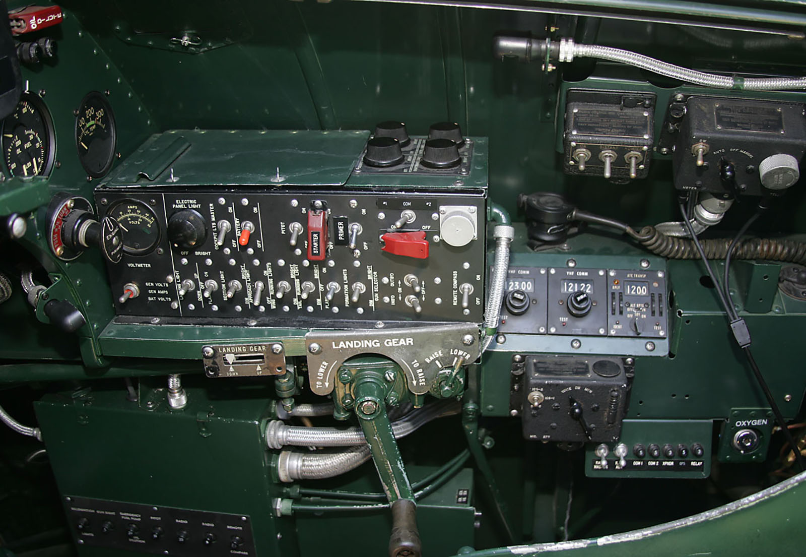 Wildcat-cockpit-right-side-01.jpg