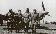 Asisbiz Yakovlev Yak 7B 3IAK White 32 and White 18 when Evgenii Savitskii took over in Sep 1943 01
