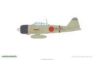 Asisbiz Mitsubishi A6M3 21 Zero JNAF 3 Kaigun Kokutai X 152 PO1c Kyoshi Ito at Koepang airfield Timor Island Sep 1942 0A