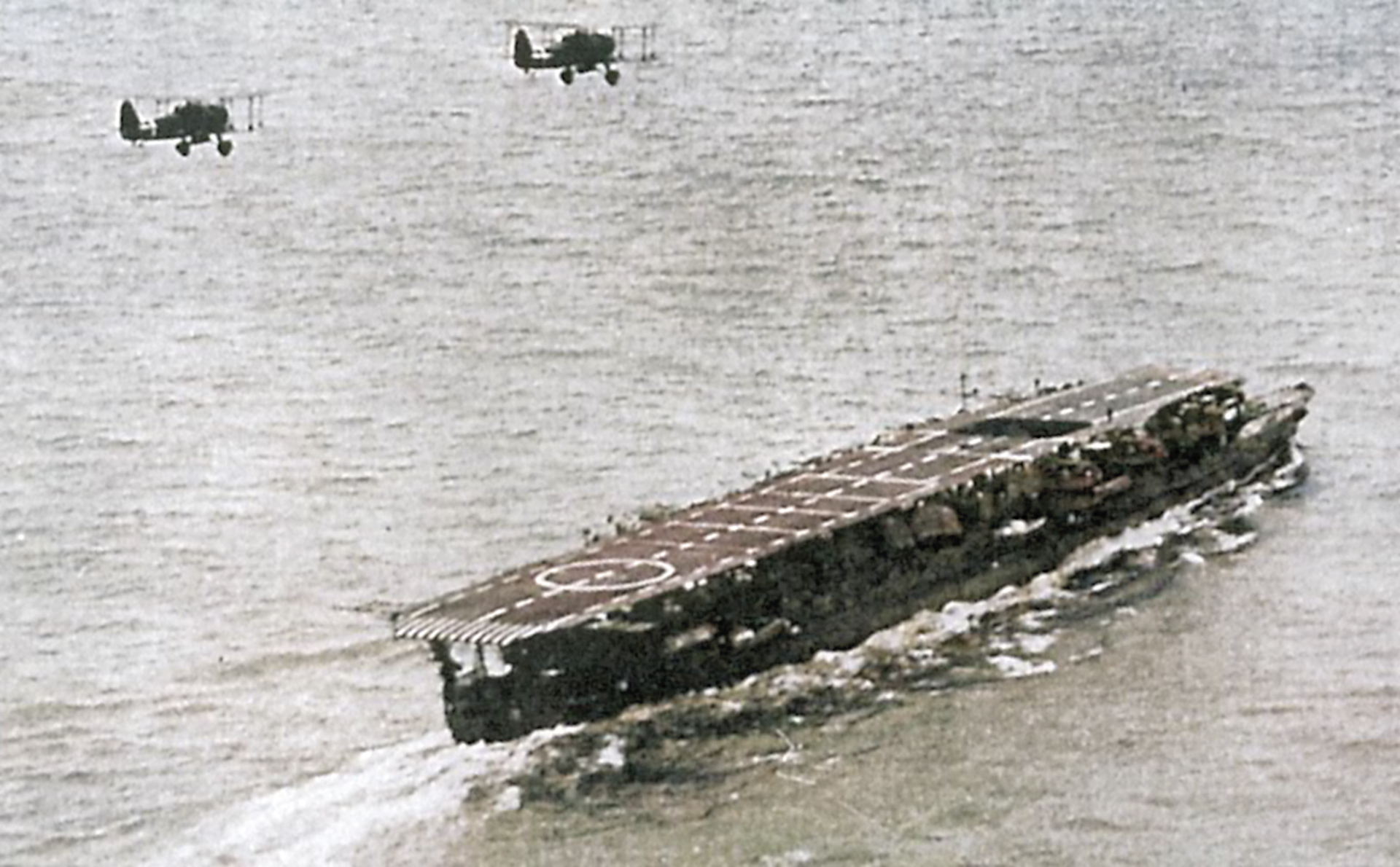 Imperial Japanese Navy aircraft carrier Ryujo with a pair of Aichi D1A2 dive bombers overhead 1930s 01