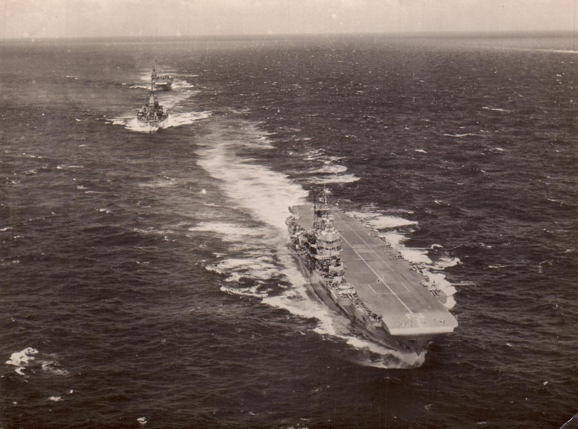 Авианосец Индомитебл. HMS illustrious 1939.