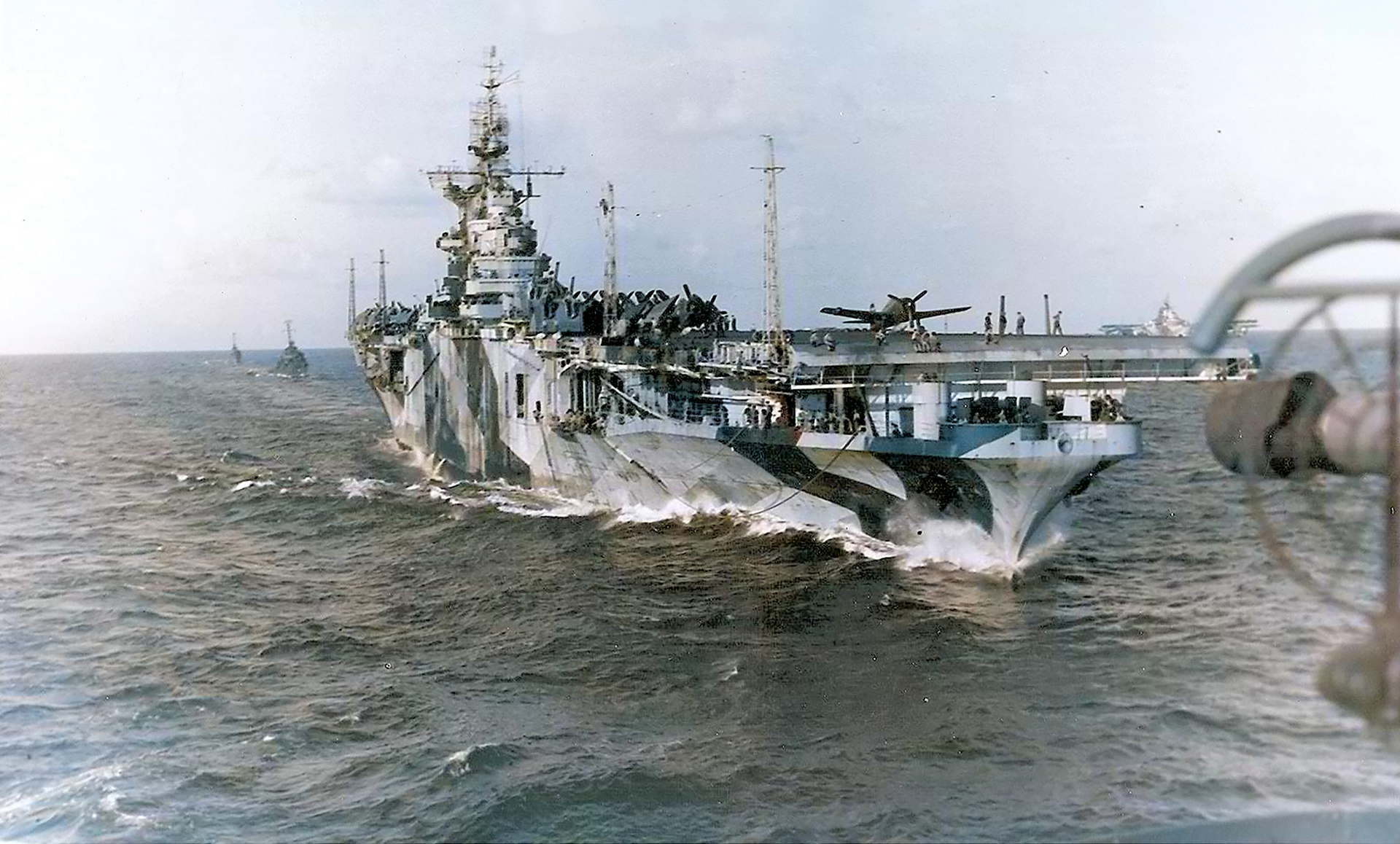 Asisbiz USS Hancock (CV-19) underway with F6F Hellcats Pacific 1944 01