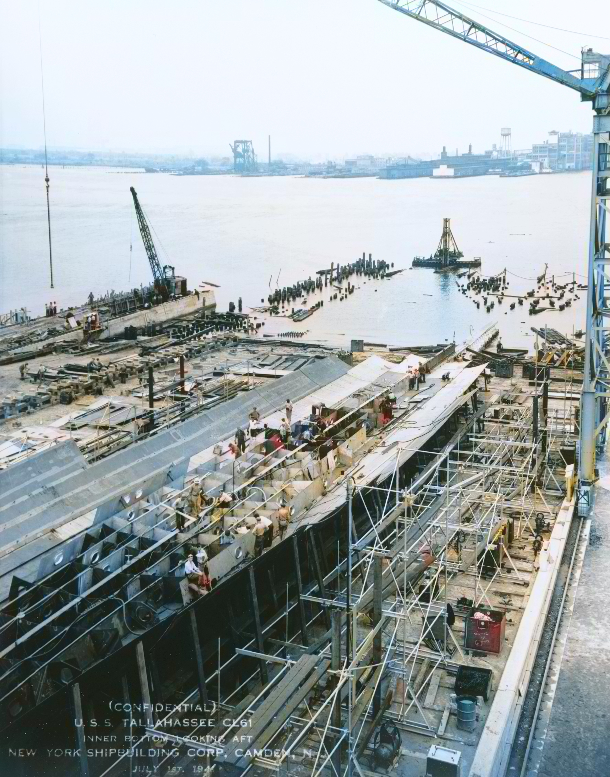 Asisbiz USS Tallahassee (CL 61) under construction but became USS Princeton (CVL 23) July 1941 19 N 44097