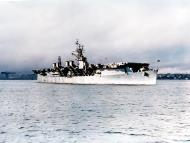 Asisbiz USS Princeton (CVL 23) off the Puget Sound Navy Yard Bremerton Washington 1st Jan 1944 NH 95648